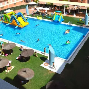 Junto A Fibes, Amplio, Luminoso, Con Piscina Y Parking Seville